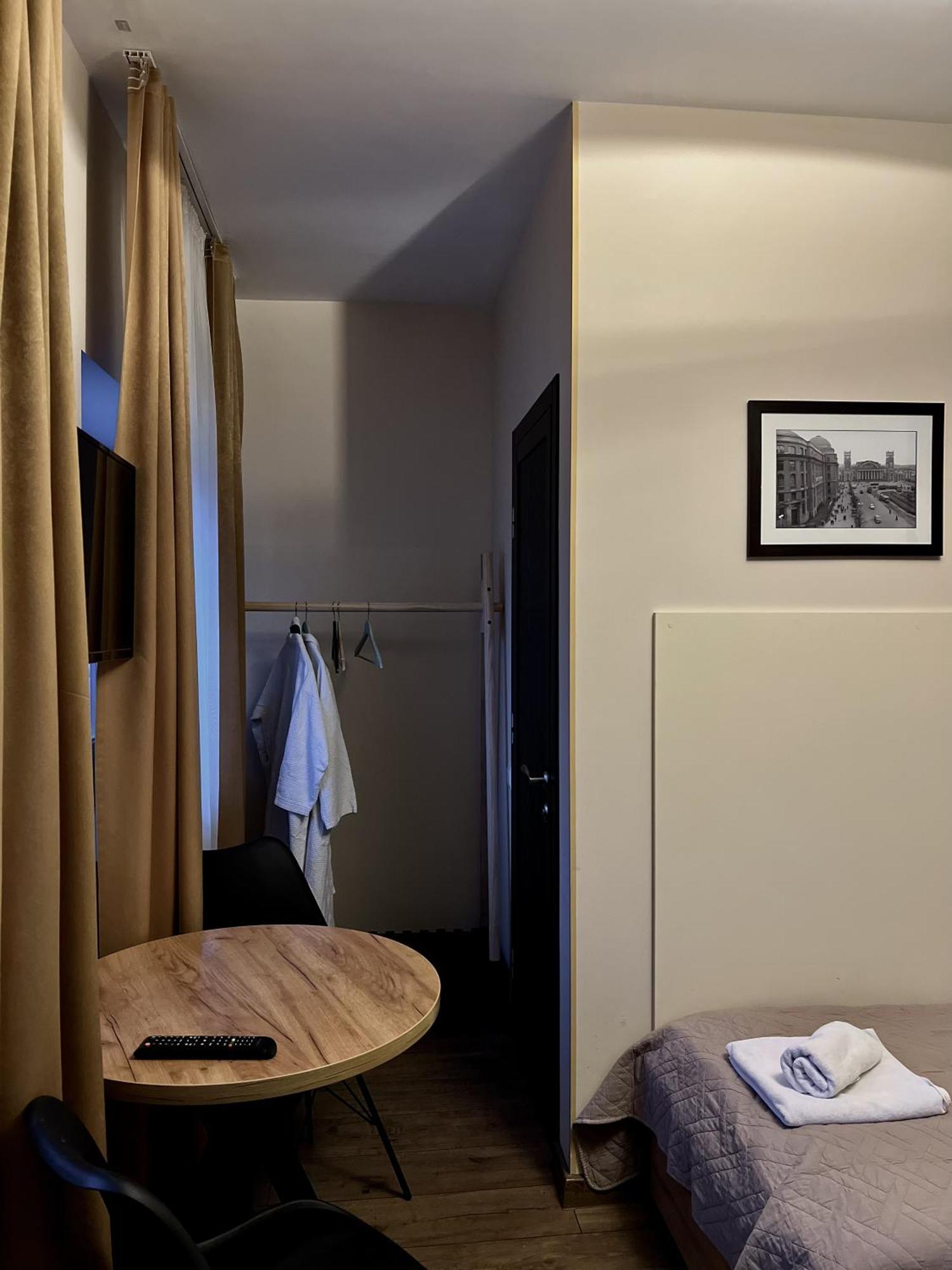 Міні-Готель Тремпель Carcóvia Exterior foto